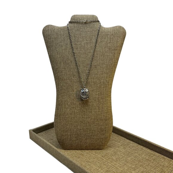 Puffy 3D Owl Pendant with Periwinkle Rhinestone Eyes Antique Silver Tone - Picture 2 of 9